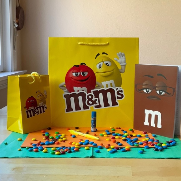 🟡🟢🟠  M&M’S NOTEBOOK BUNDLE 🔵🔴🟢 NWOT 🟤🟡🟠 - Picture 4 of 16